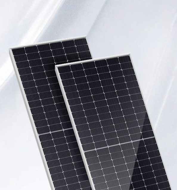 Bảng điều khiển năng lượng mặt trời dòng PERC